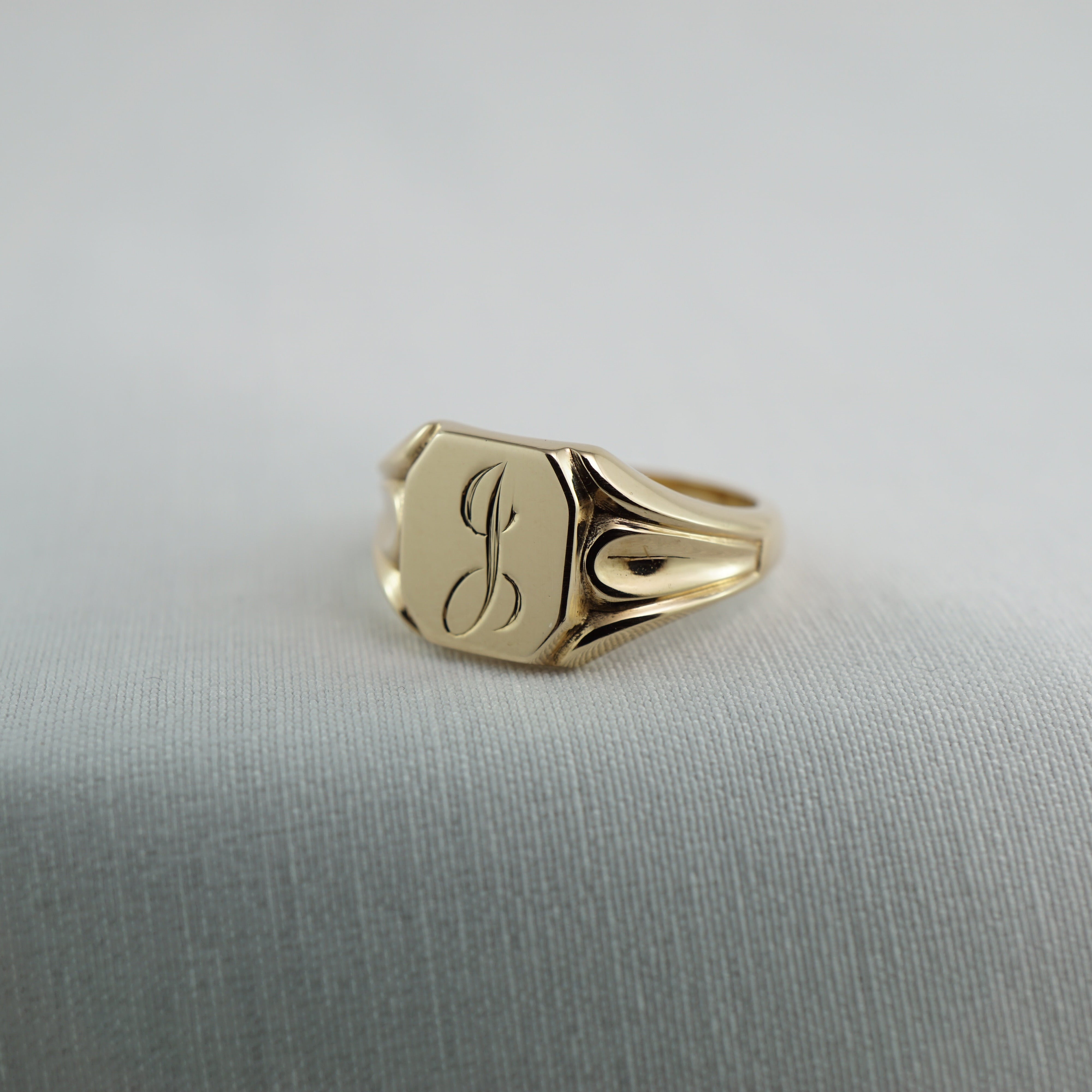 Vintage Solid Gold Signet Ring