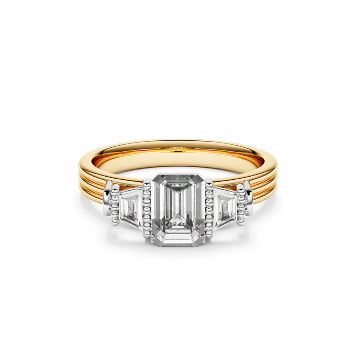 Yellow gold ring with emerald cut diamonds